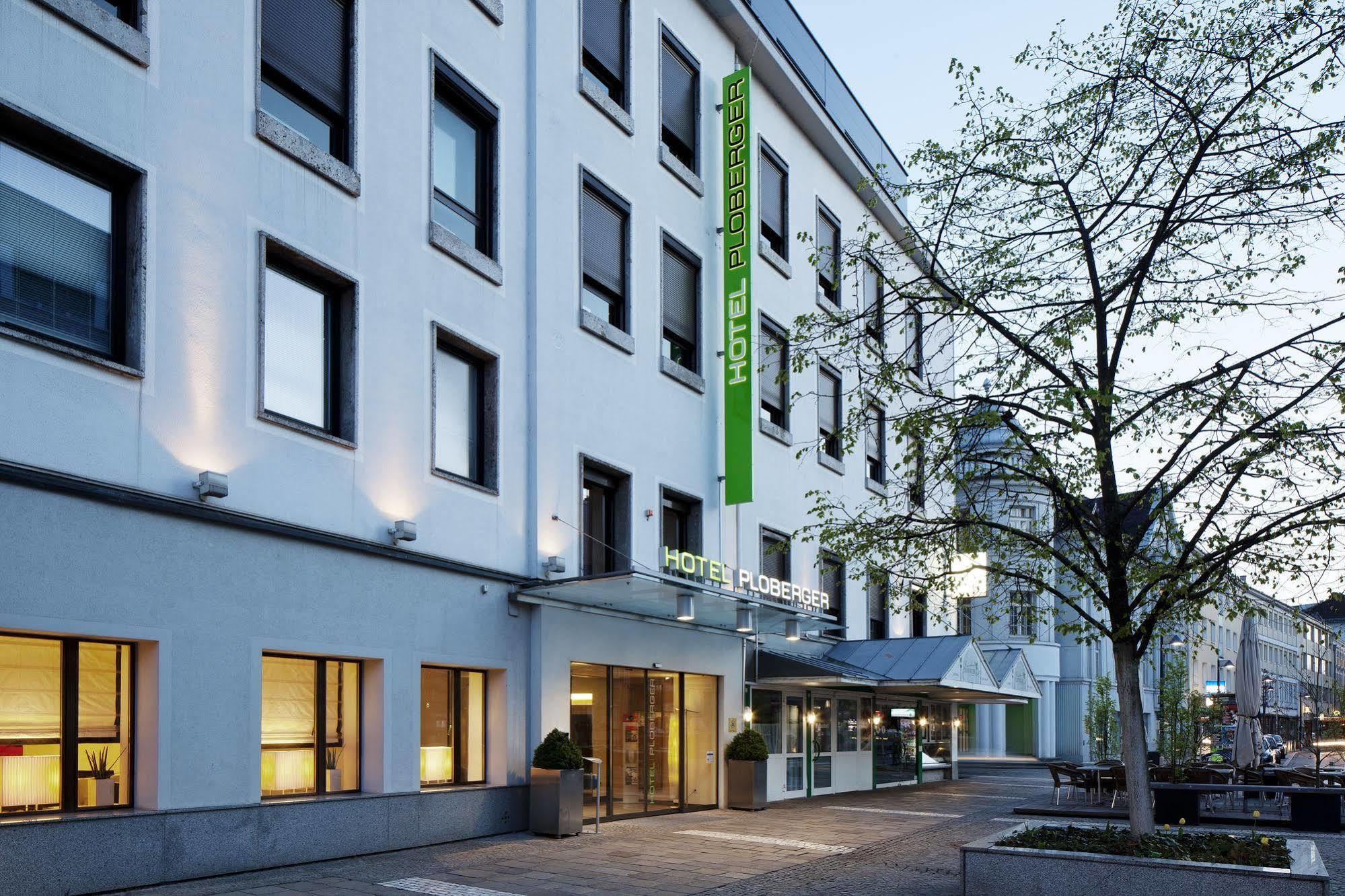 Hotel Ploberger Вельс Экстерьер фото