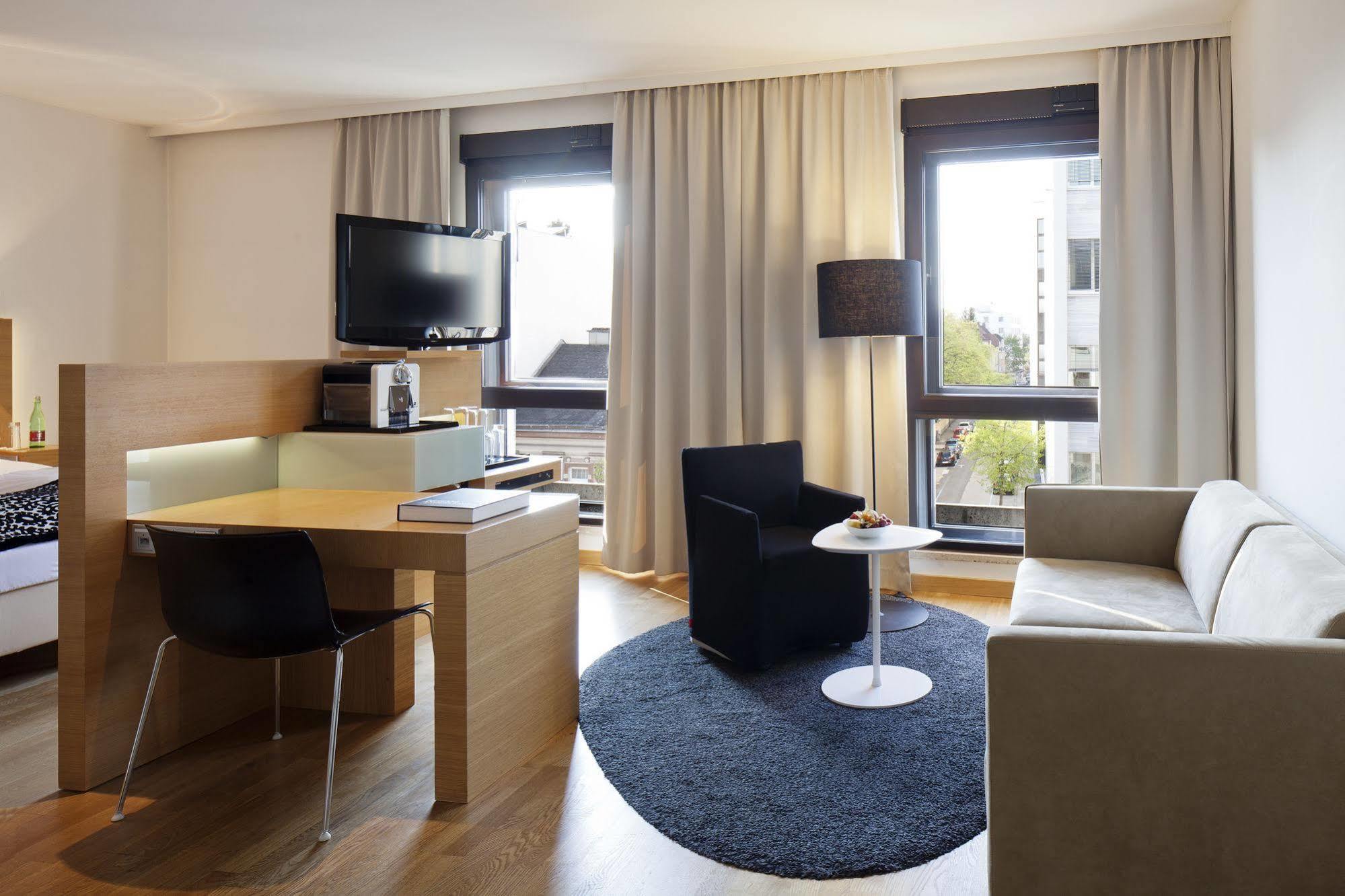 Hotel Ploberger Вельс Экстерьер фото