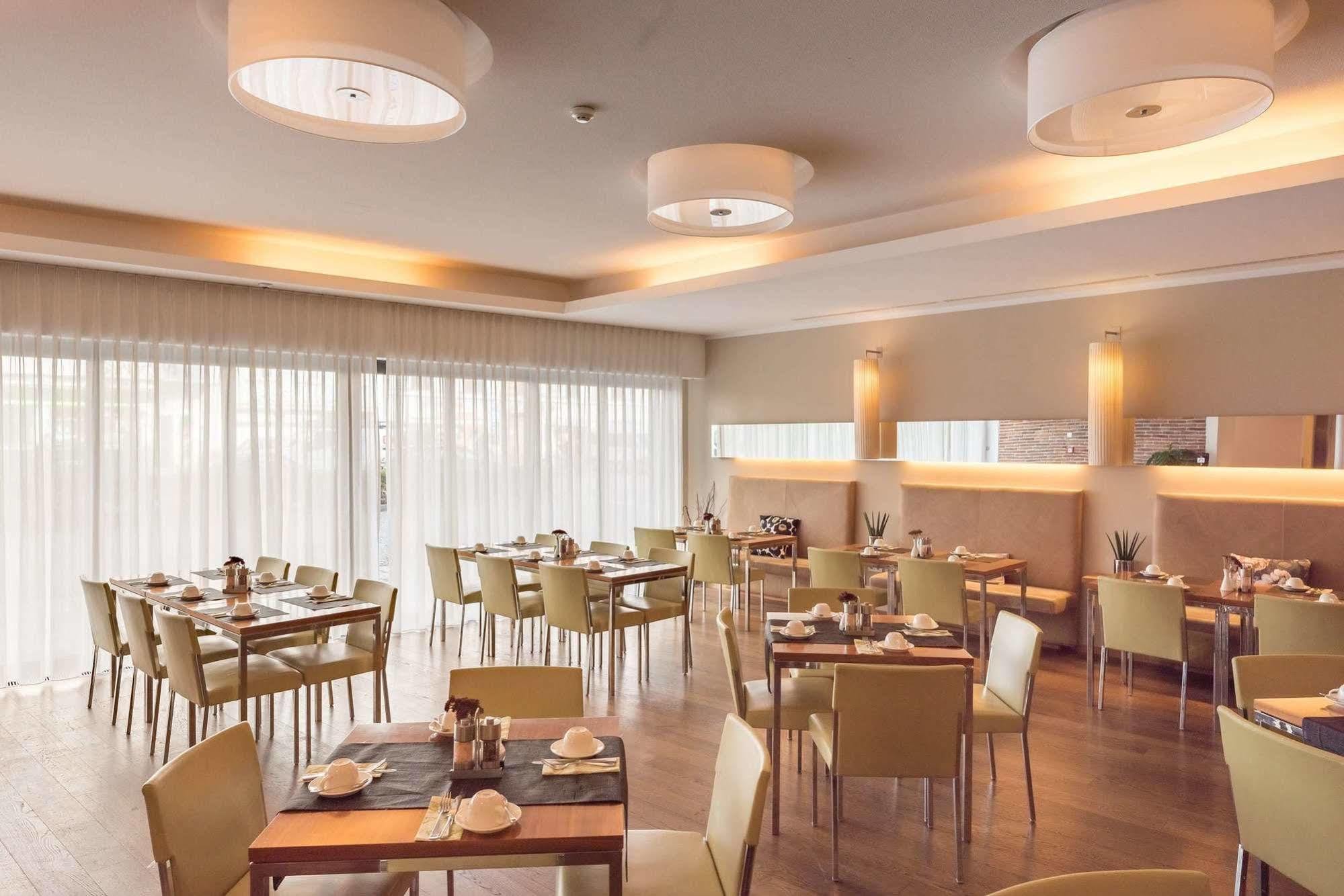 Hotel Ploberger Вельс Экстерьер фото